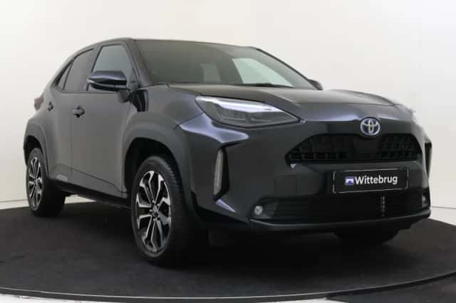 Toyota Yaris Cross (2024) thumbnail 3