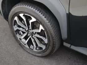 Toyota Yaris Cross (2024) thumbnail 35