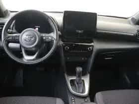 Toyota Yaris Cross (2024) thumbnail 5