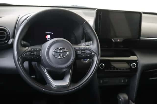 Toyota Yaris Cross (2024) thumbnail 6