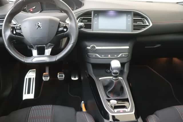Peugeot 308 (2021) thumbnail 5