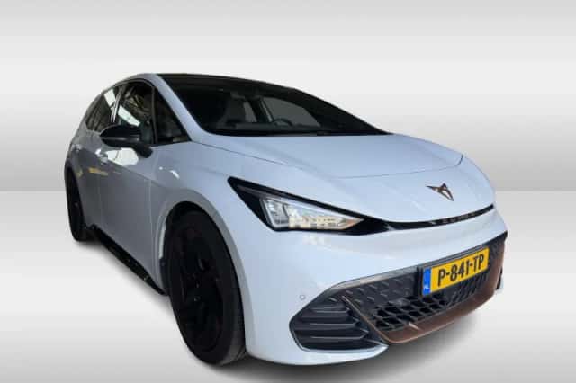CUPRA Born (2022) thumbnail 5
