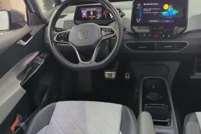 Volkswagen ID.3 (2023) thumbnail 5