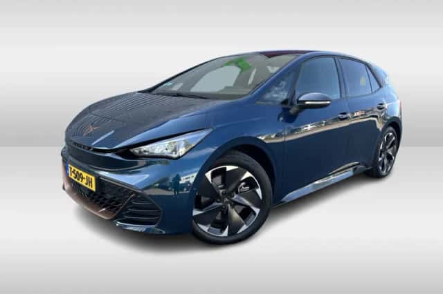 CUPRA Born (2023) thumbnail 3