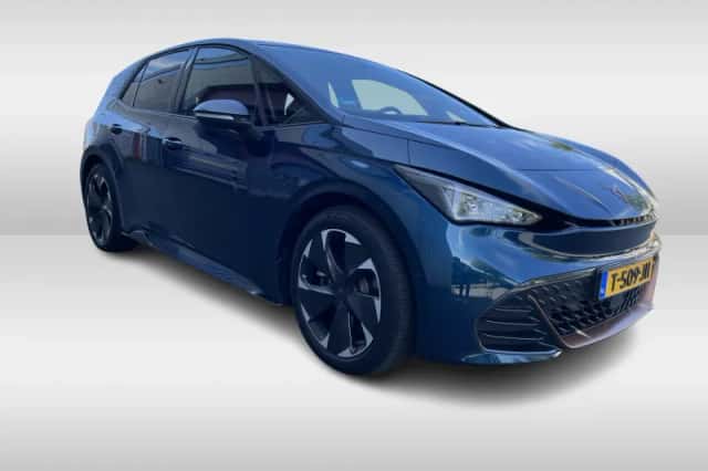 CUPRA Born (2023) thumbnail 6