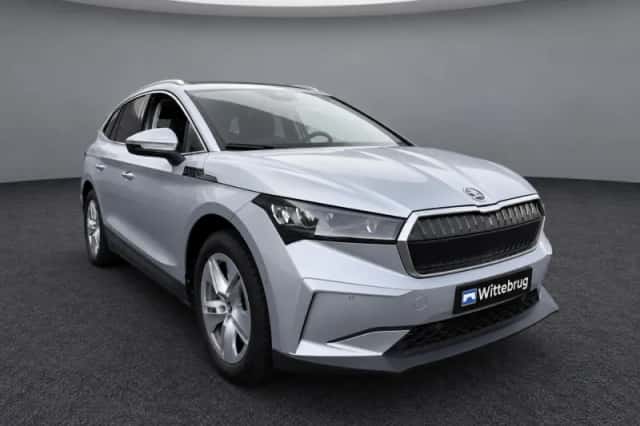 Škoda Enyaq (2022) thumbnail 5