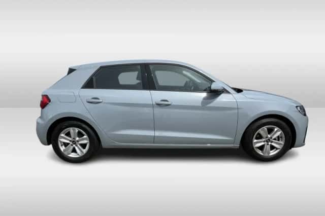 Audi A1 (2022) thumbnail 6