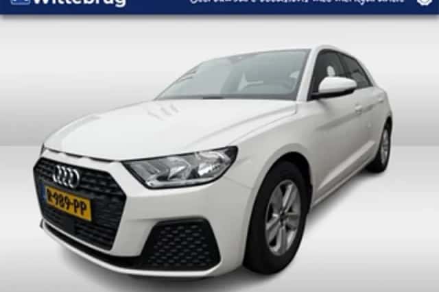 Audi A1 (2022) thumbnail 1