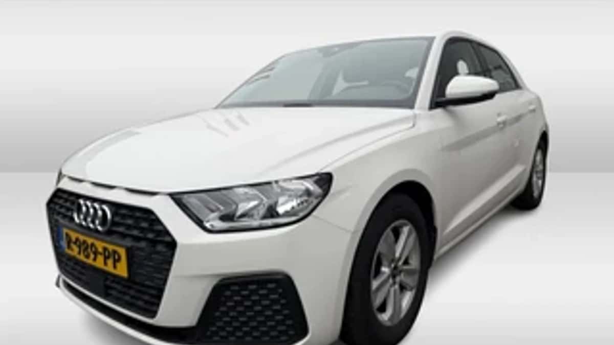Audi A1 (2022) — foto 1