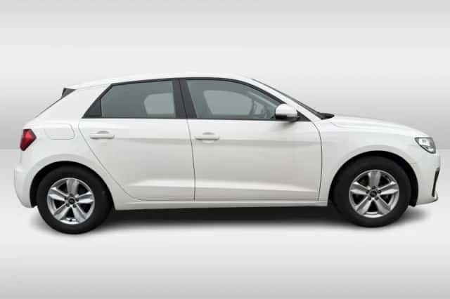 Audi A1 (2022) thumbnail 6