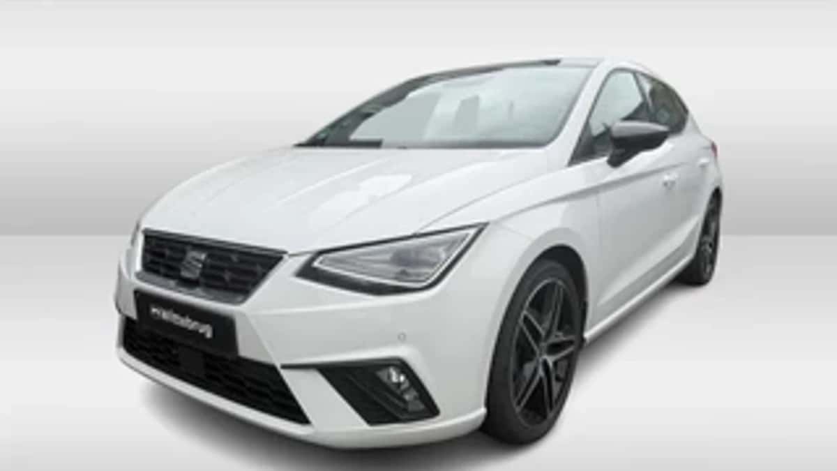 SEAT Ibiza (2023) — foto 1