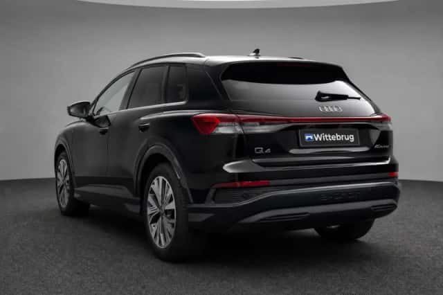 Audi Q4 e-tron (2022) thumbnail 5