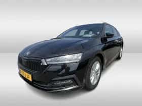Škoda Octavia (2023) thumbnail 3