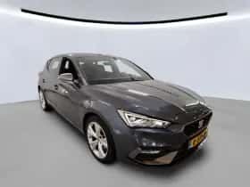 SEAT Leon (2021) thumbnail 4