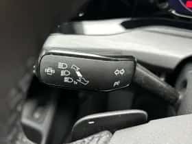 Volkswagen Golf (2022) thumbnail 17