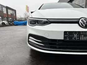 Volkswagen Golf (2022) thumbnail 30