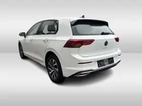 Volkswagen Golf (2022) thumbnail 10