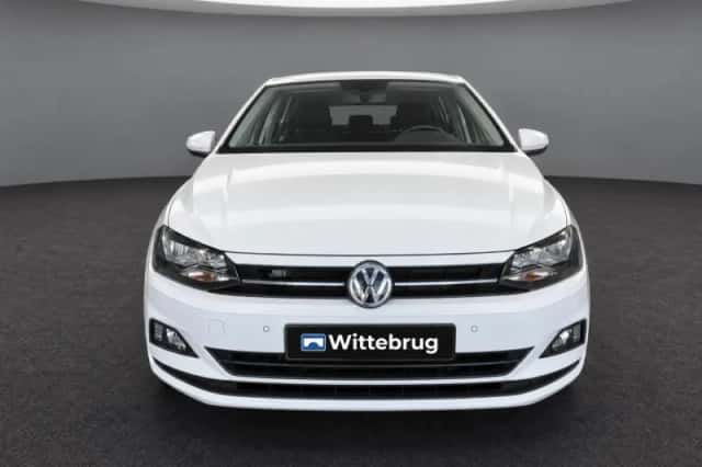 Volkswagen Polo (2019) thumbnail 4