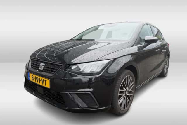 SEAT Ibiza (2023) thumbnail 3