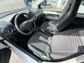 Volkswagen Up! (2022) thumbnail 24