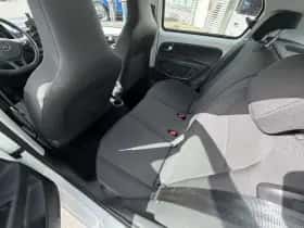 Volkswagen Up! (2022) thumbnail 25