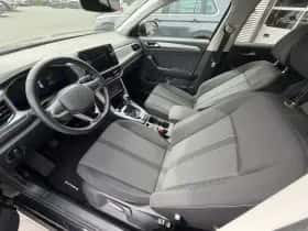Volkswagen T-Roc (2024) thumbnail 27