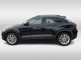 Volkswagen T-Roc (2024) thumbnail 8