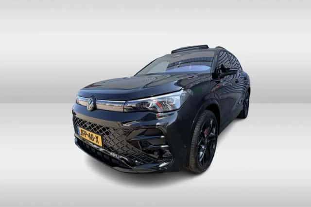 Volkswagen Tiguan (2025) thumbnail 3