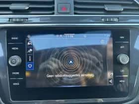 Volkswagen Tiguan (2022) thumbnail 24