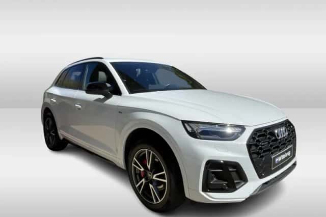 Audi Q5 (2023) thumbnail 5
