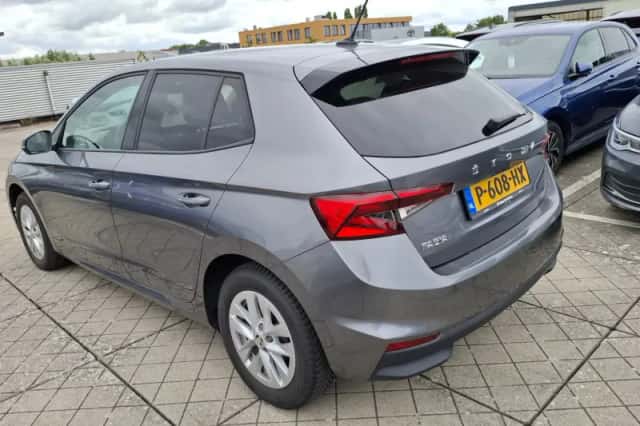 Škoda Fabia (2022) thumbnail 5