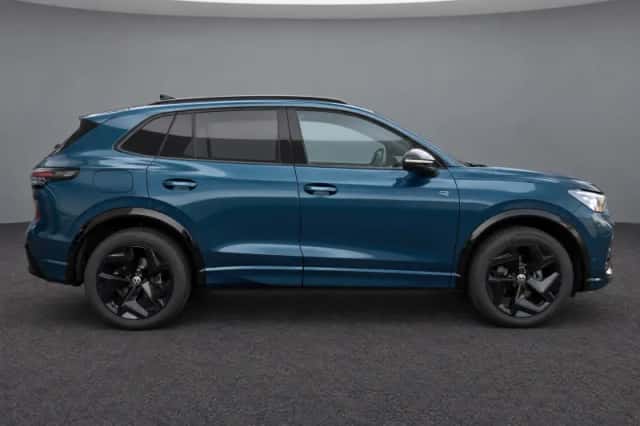 Volkswagen Tiguan (2025) thumbnail 6