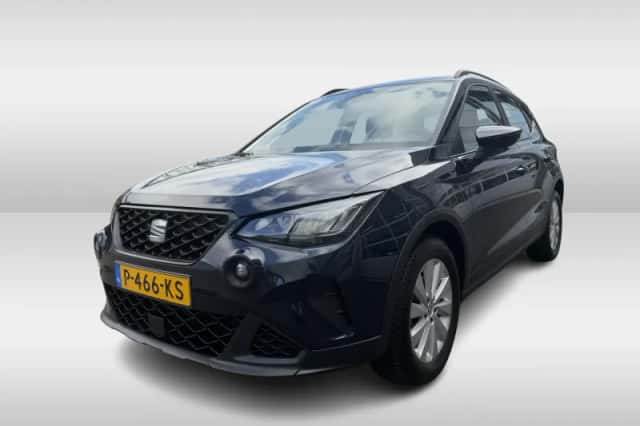 SEAT Arona (2022) thumbnail 3