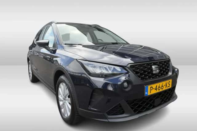 SEAT Arona (2022) thumbnail 5