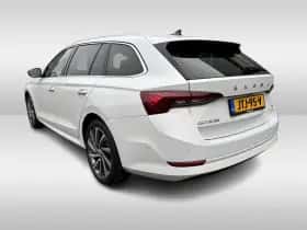 Škoda Octavia (2021) thumbnail 11
