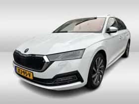 Škoda Octavia (2021) thumbnail 3