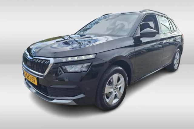 Škoda Kamiq (2023) thumbnail 3