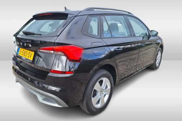 Škoda Kamiq (2023) thumbnail 5