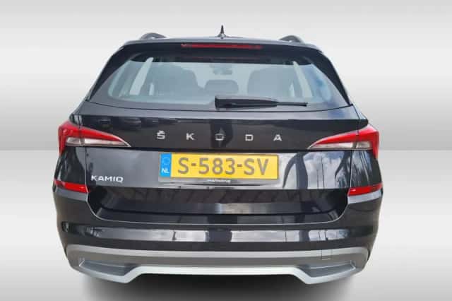 Škoda Kamiq (2023) thumbnail 6