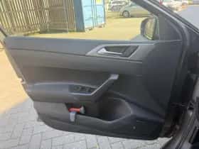 Volkswagen Polo (2021) thumbnail 25