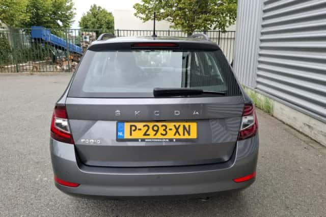 Škoda Fabia (2022) thumbnail 3
