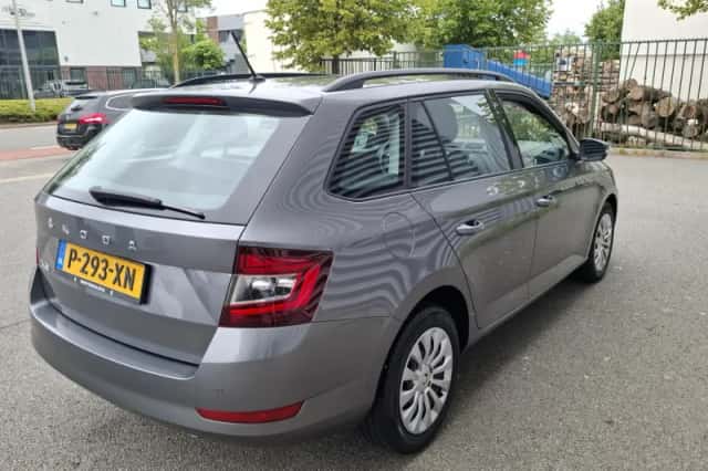 Škoda Fabia (2022) thumbnail 6