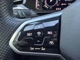 Volkswagen Arteon (2022) thumbnail 15