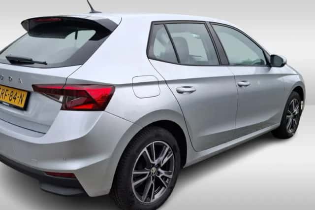 Škoda Fabia (2024) thumbnail 5