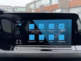 Volkswagen Golf (2021) thumbnail 21