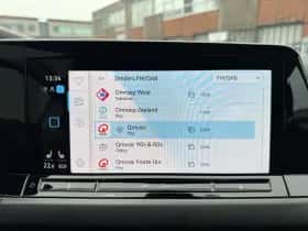 Volkswagen Golf (2021) thumbnail 24