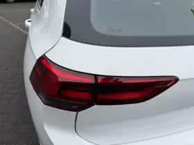 Volkswagen Golf (2021) thumbnail 33