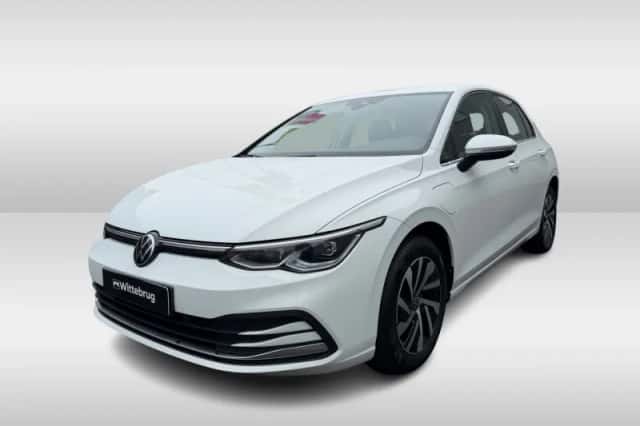 Volkswagen Golf (2021) thumbnail 3