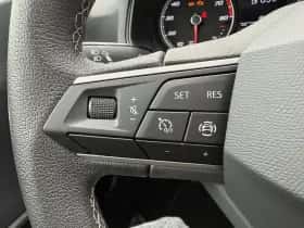 SEAT Arona (2022) thumbnail 14