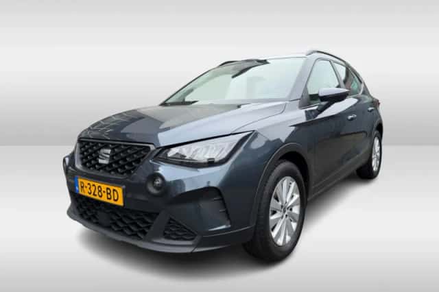 SEAT Arona (2022) thumbnail 3